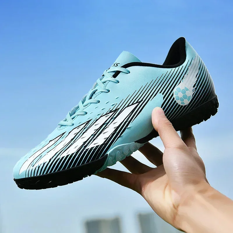 2024 New Quality Futsal American Football Shoes Ultra Light Soccer Boots Non-slip Training Sneaker  Wholesaler