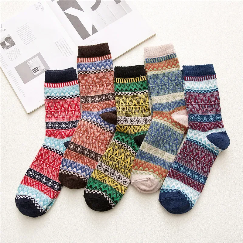 Winter New Men's Thick Warmth Harajuku Retro High Quality sStriped Fashion Wool Casual Socks 5 Pair