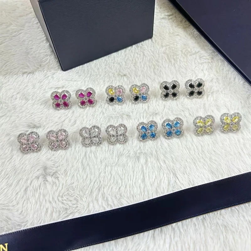 

Classic Luxury Four-Leaf Clover Stud Earrings, Floral Design with Oval Zircon, S925 Silver, Women's Wedding Jewelry