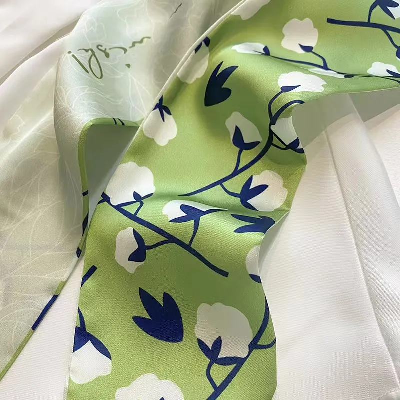 

Fresh and Delicate Green-Toned Silk Scarf Trendy Hair Accessory for Women Lightweight Satin Ribbon Bow Tie