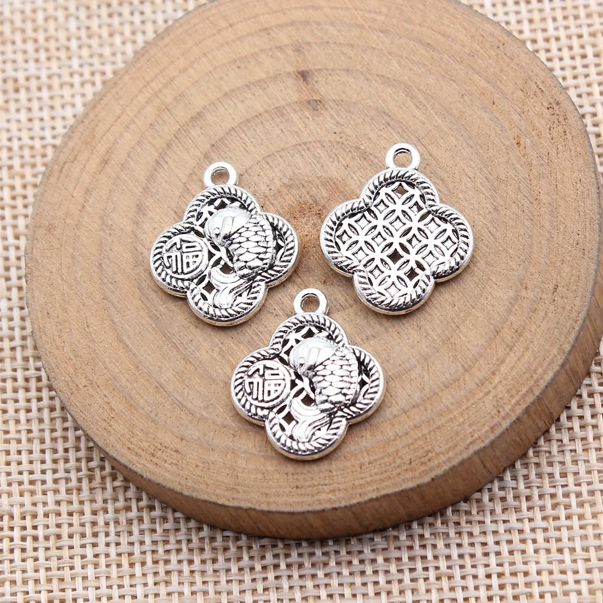 

20pcs 20x17mm(0.79x0.67inch) Antique Silver Color Chinese Style Copper Coin Koi Charms Pendants DIY Jewelry Making Accessories