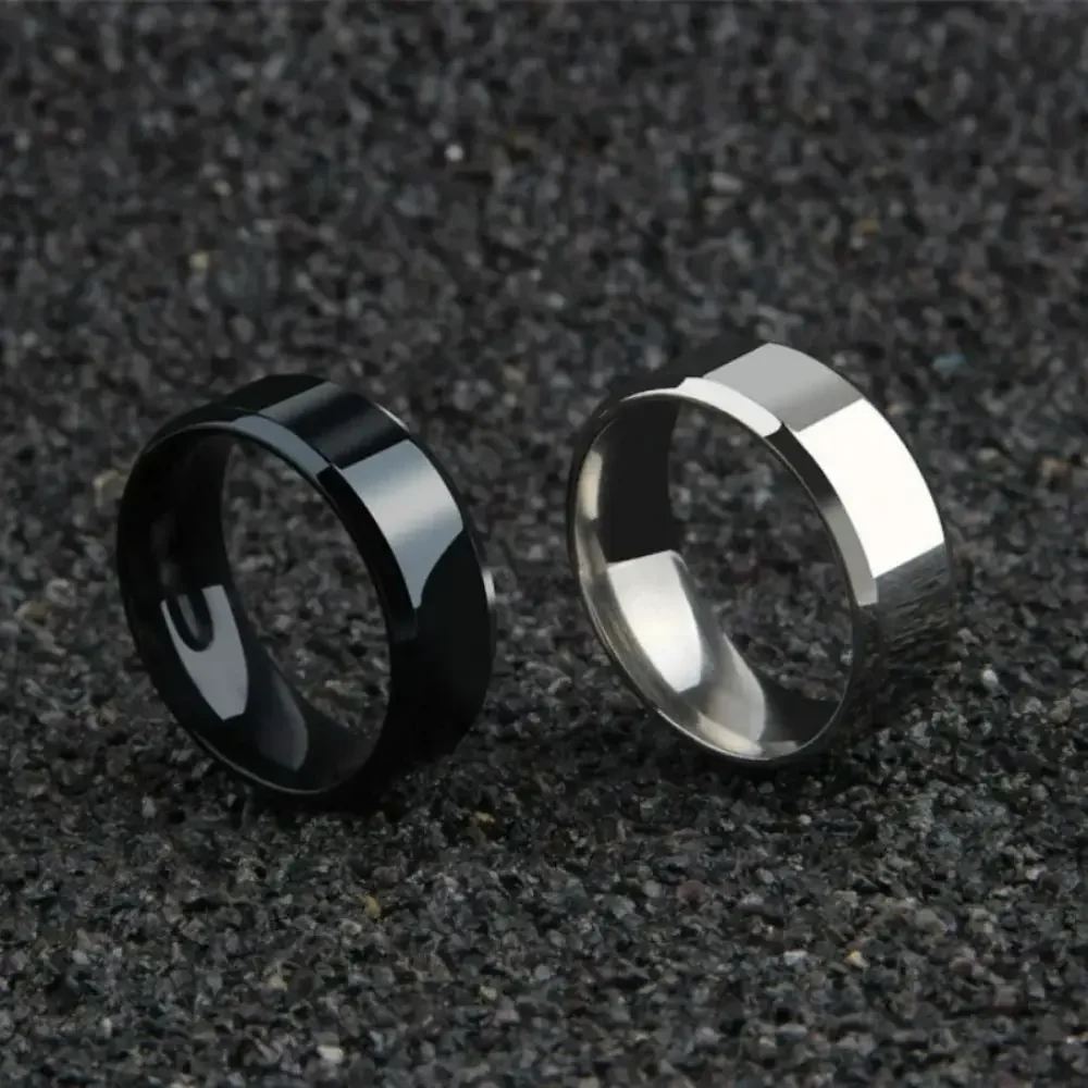 New Fashion Charm Jewelry Ring for Men Women Stainless Steel Black Rings Wedding Engagement Band Quality Matte Male Jewelry