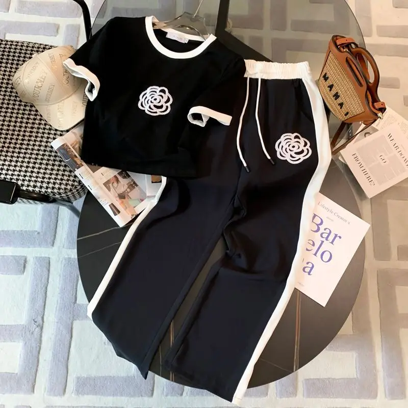 Women's Spring Casual Sweat Suit 2025 Summer New Style Fashion Short Sleeve Corp Tops and Wide Leg Pant Two Piece Sets for Women