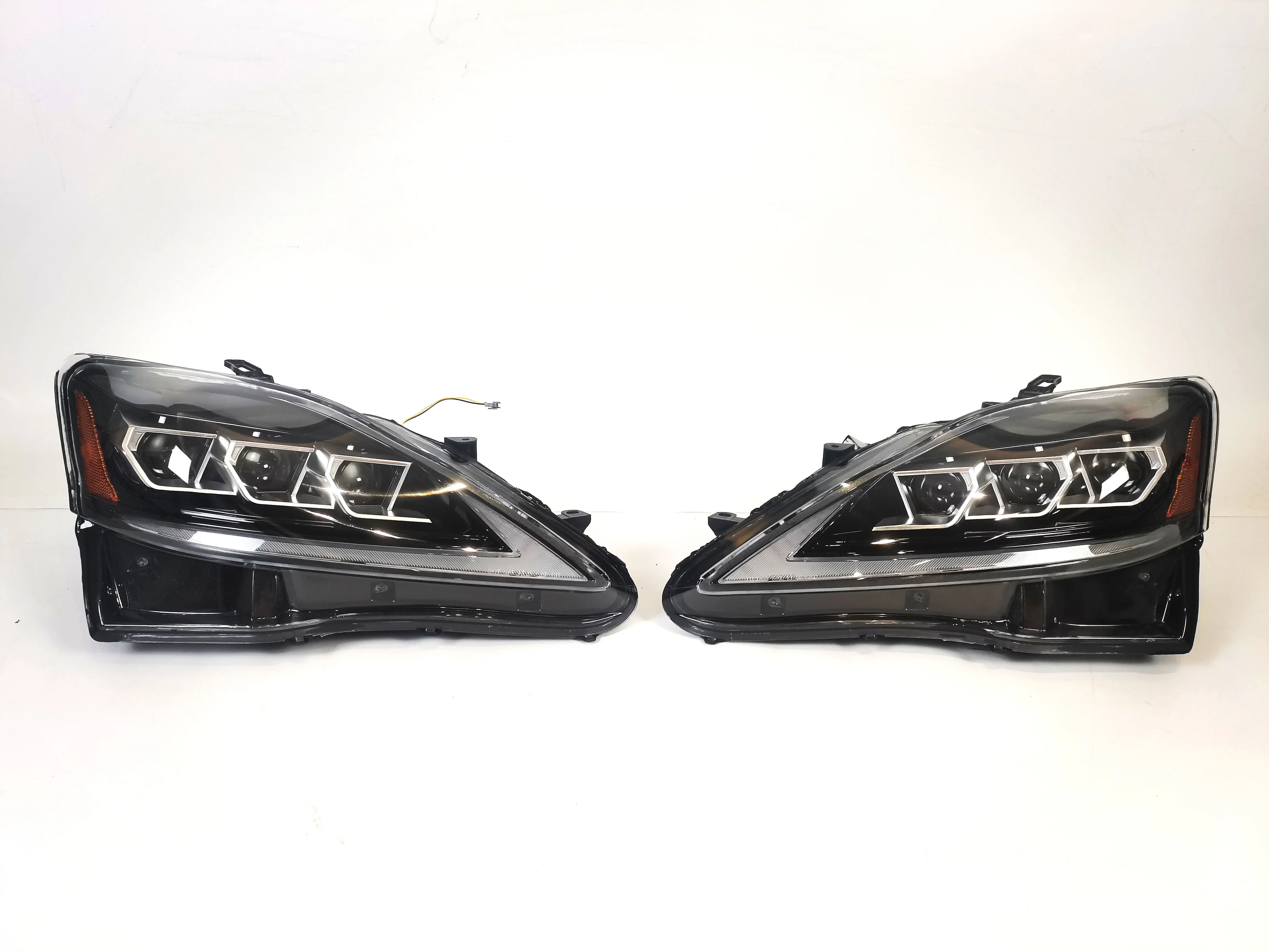 High Quality Body Kits for Lexus Is 250 2008 Upgrade Body Kit Body Kit for Lexus Is 250 Head Lamp