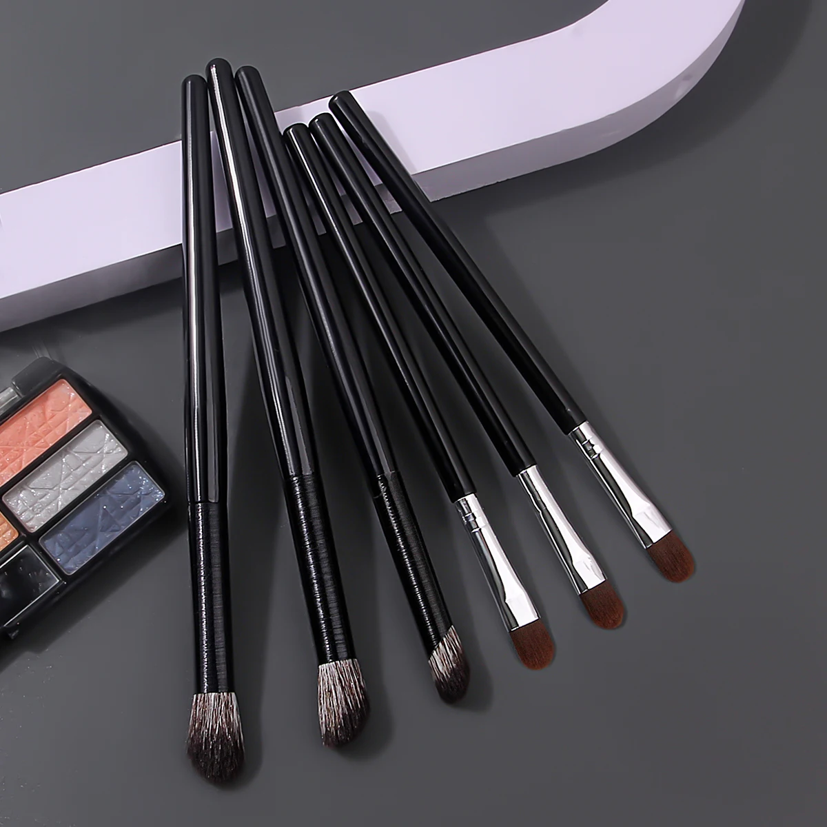 6PCS Beginner Eye Makeup Brush Set: Soft eyeshadow brush, eye makeup, nose shadow, detail makeup brush, beauty tools