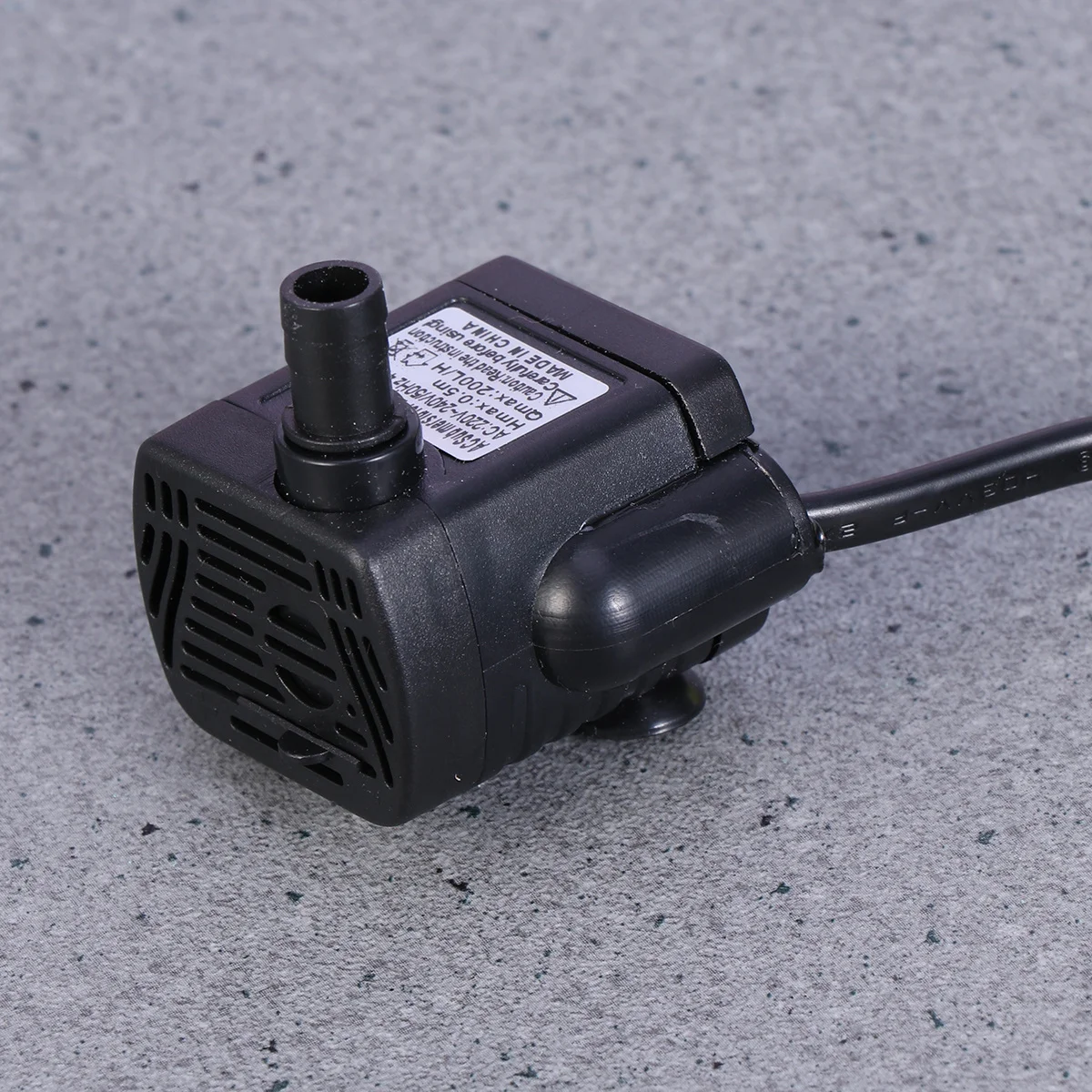 

220-240V 4W 220L/H Submersible Water Pump Black Aquarium Fish Tank Pond Pump For Fountain Hmax 0.65M Eu Plug