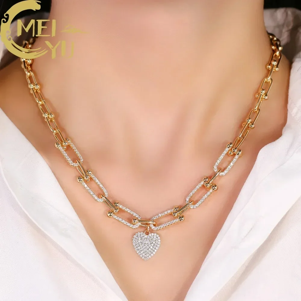 New Style Fashion Personality Temperament Cold Wind Vachette Clasp Heart Pendant Exquisite Necklace Bracelet Gold-plated Set