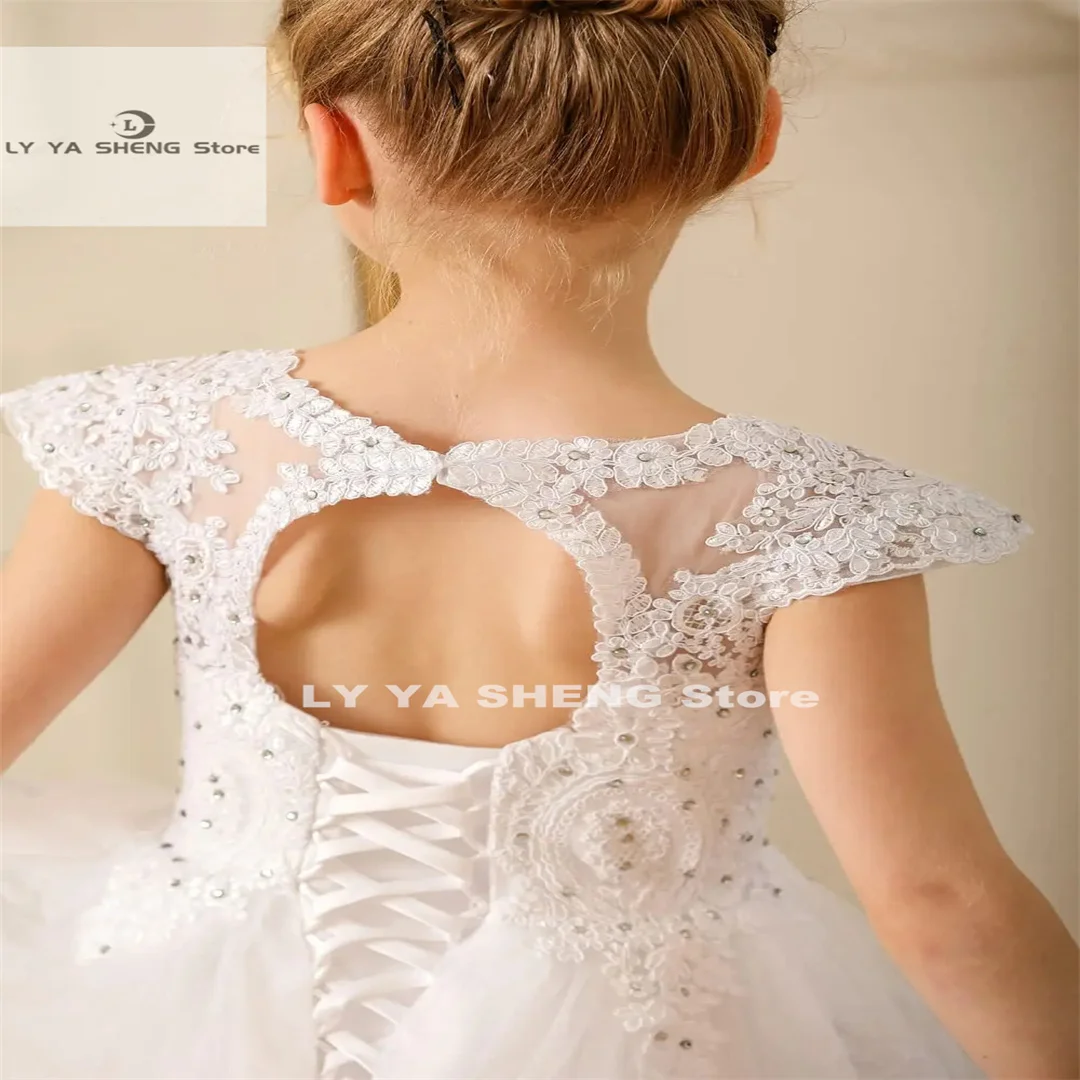 White Fower Girl Dresses For Wedding Cap Sleeves Pagenat Dress Long Toddlers Beaded Lace Applique abiti da prima comunione