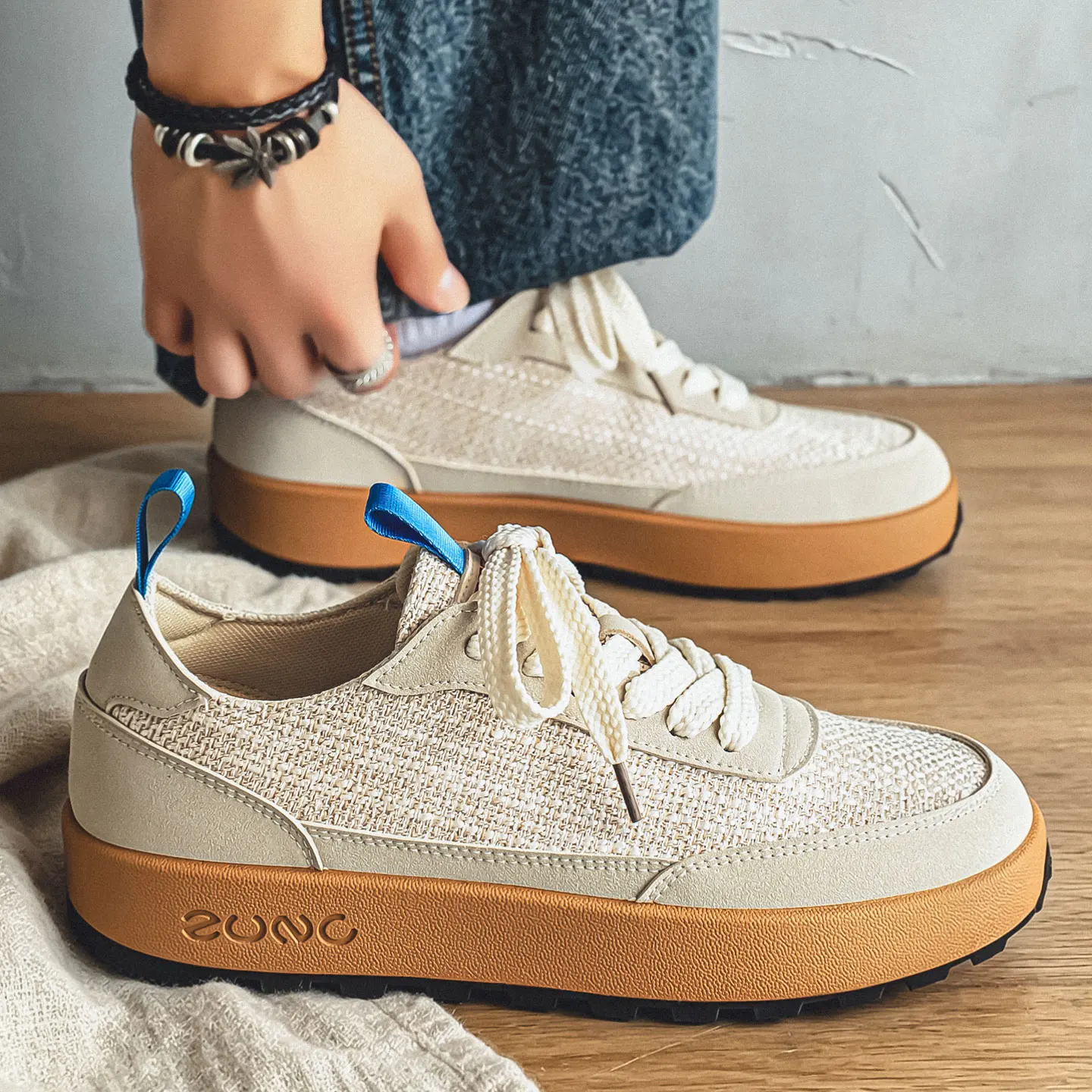 New Breathable Mesh Shoes,Lightweight Anti-Slip Wear Resistant Casual Skate Shoes, Thick Sole Korean Style Trendy White Sneakers