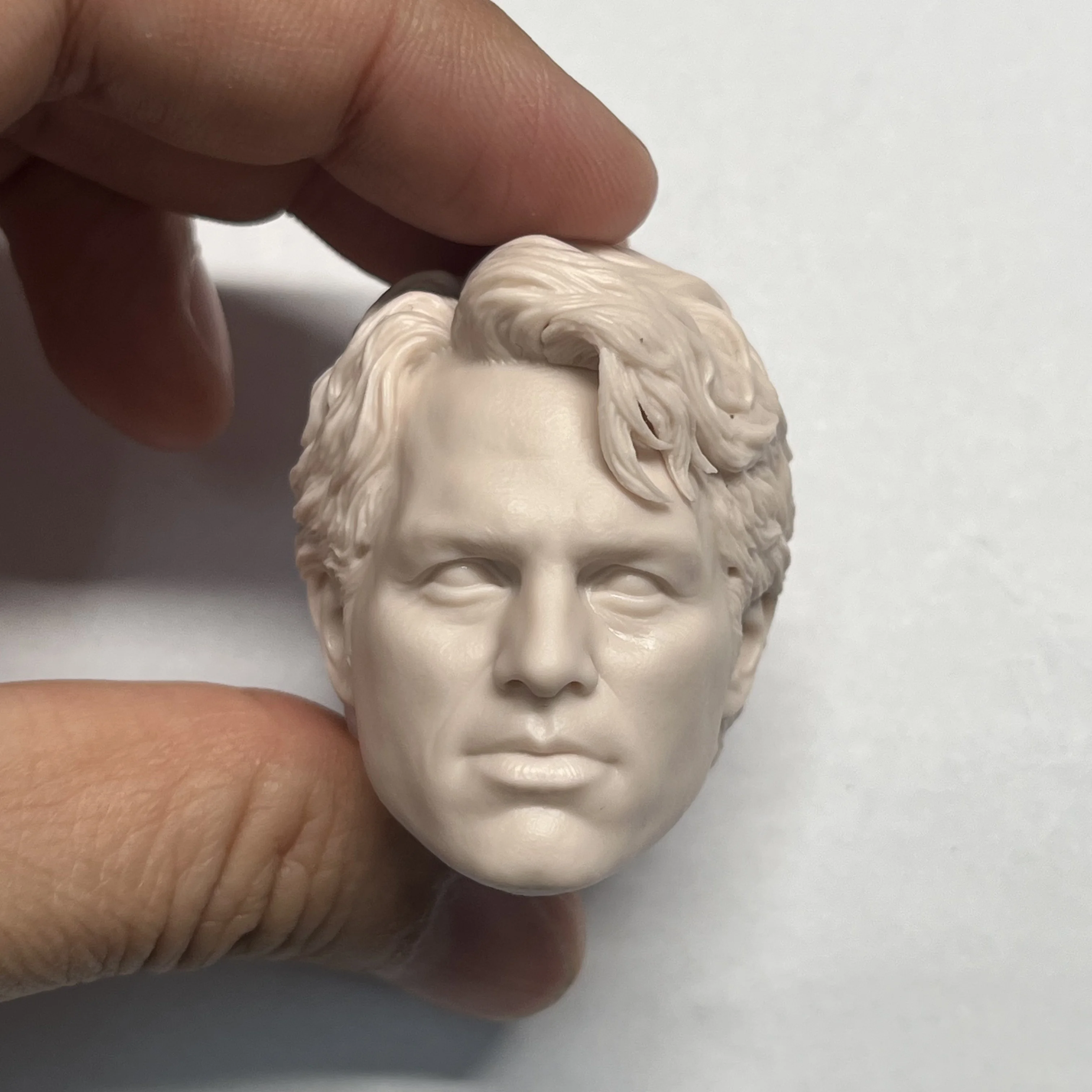 

Unpainted 1/6 Bruce Banner Head Sculpt Model Fit 12'' Body Figure
