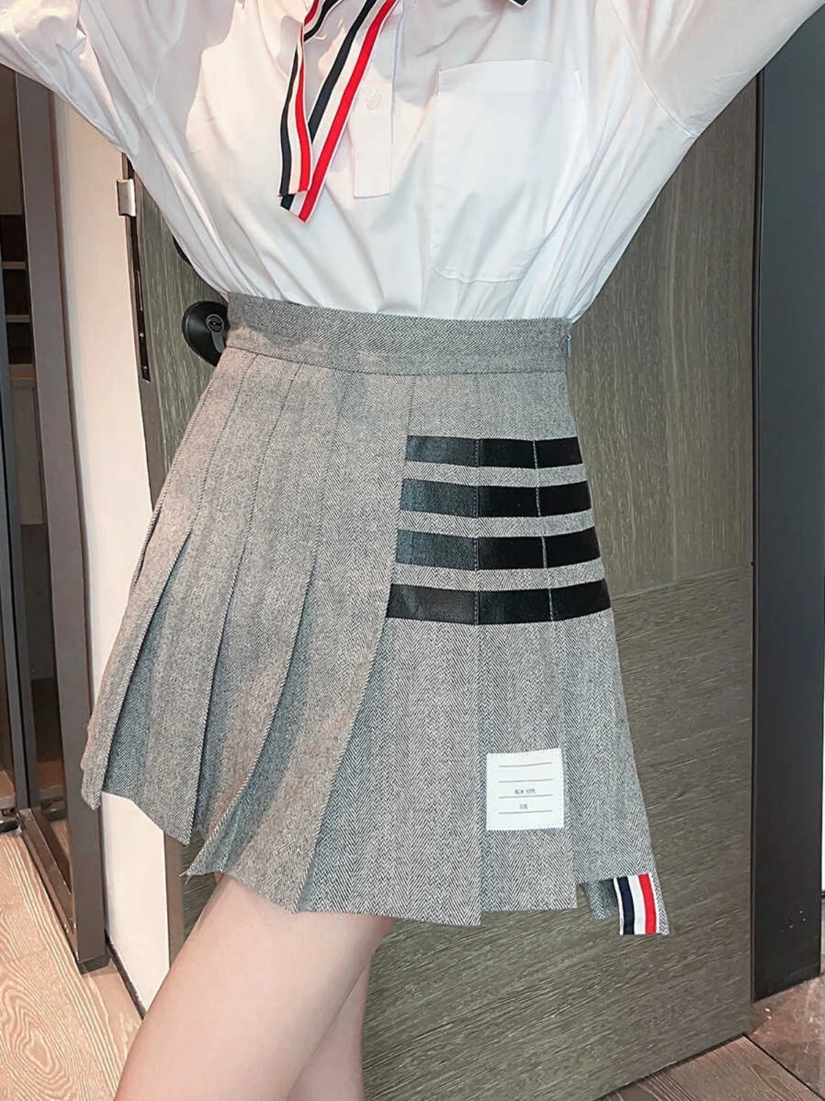 

Slimming A-Line Skirt with Four Stripe Pleats College Sle Spring Summer New Arrival ort Skirt for Young Women