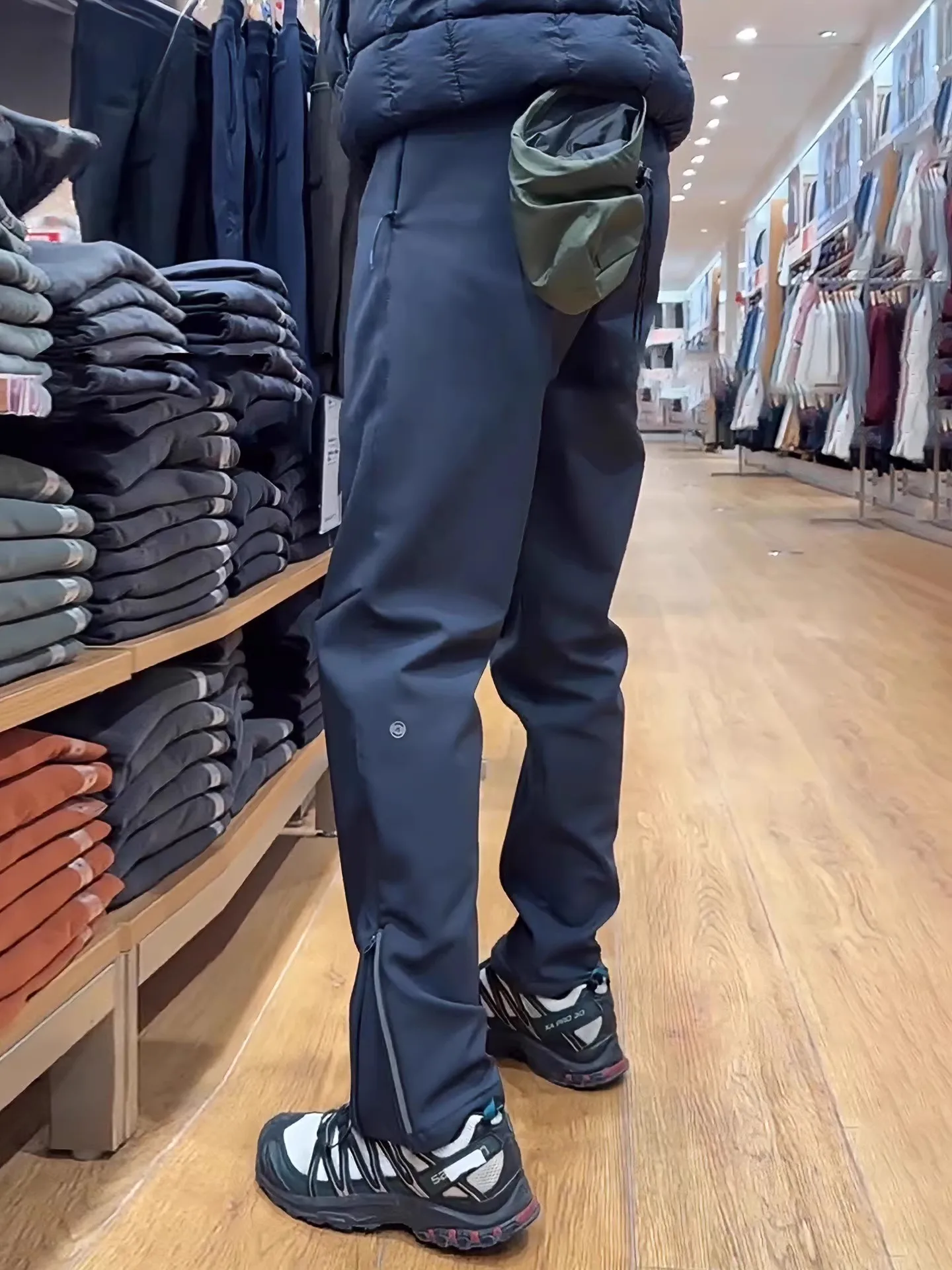 Pantaloni da trekking all'aperto da donna American Sle Pantaloni da lavoro sportivi elastici impermeabili antivento Cerniera laterale Morbido ell