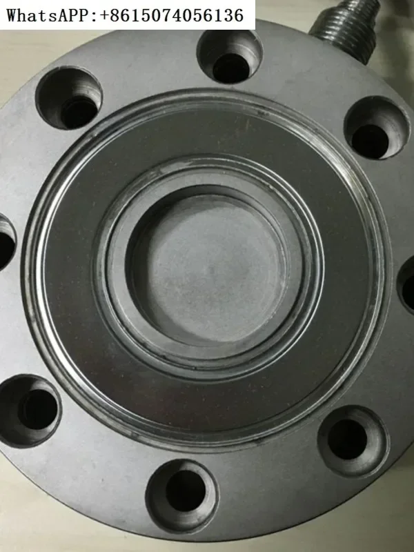 Celtron LCD-11.3t/22.7t/ 45.4t TT/TH spoke weighing sensor.
