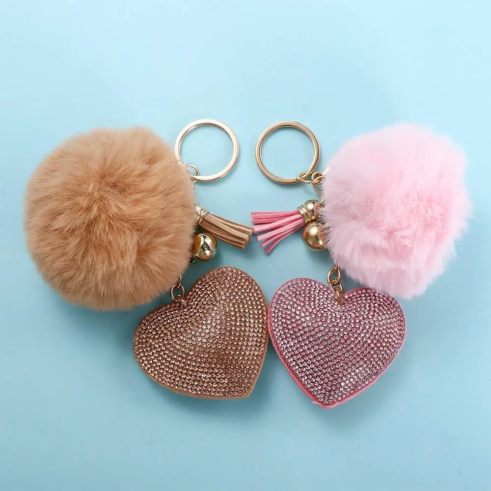 Dekorasi untuk tas wanita Aksesori Interior tas liontin gantungan kunci berlian buatan hati gantungan kunci Pompom