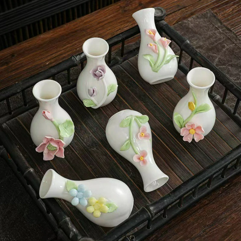 

Handmade Mini Ceramic Flower Vase Flower Inserted Dry Flower Bottle Handcraft Household Table Ornaments Decorations Accessories