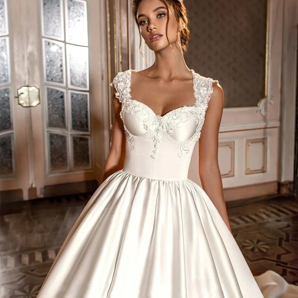 Luxury Wedding Dress Customized Cap Sleeve Sweetheart Corset Bridal Gown Satin Sweep Train Ball Bride Dresses Robe De Mariee