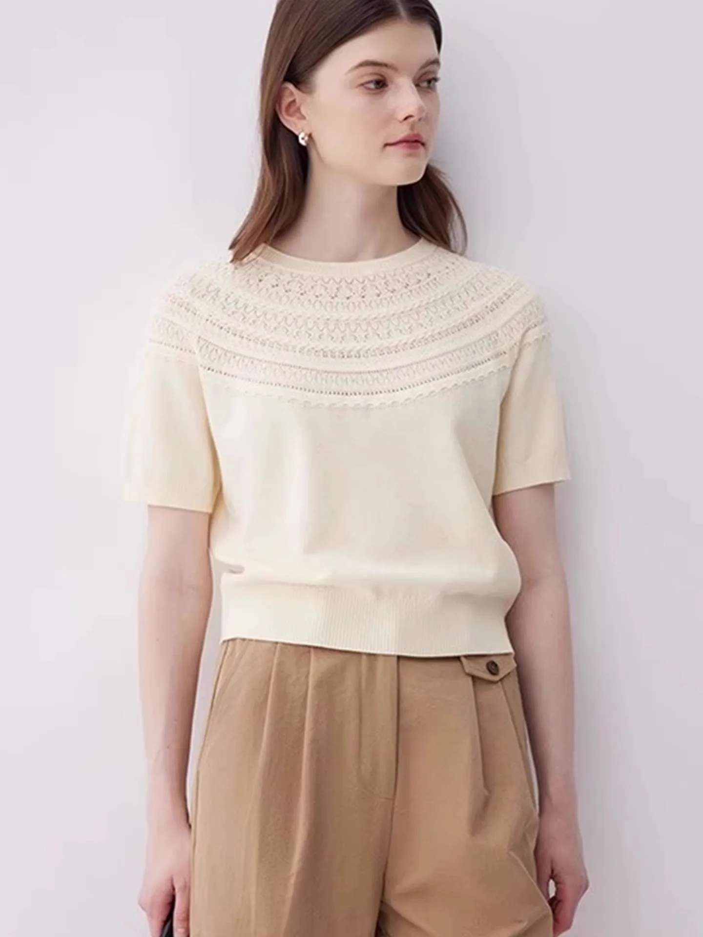 

Fashionable Hollow out round Neck Knitwear Short Sleeve Summer Top Skin Friendly Silk Ice Fabric Korean Style Straight Cut