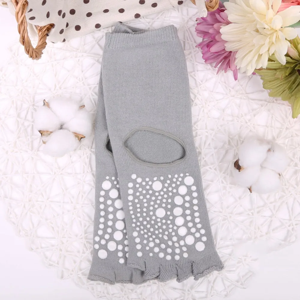 Katoenen kousen Yogasokken Dames Teenscheiding Blootgestelde middenbuissokken Sport Vijfvingersokken Effen kleur Comfortabel