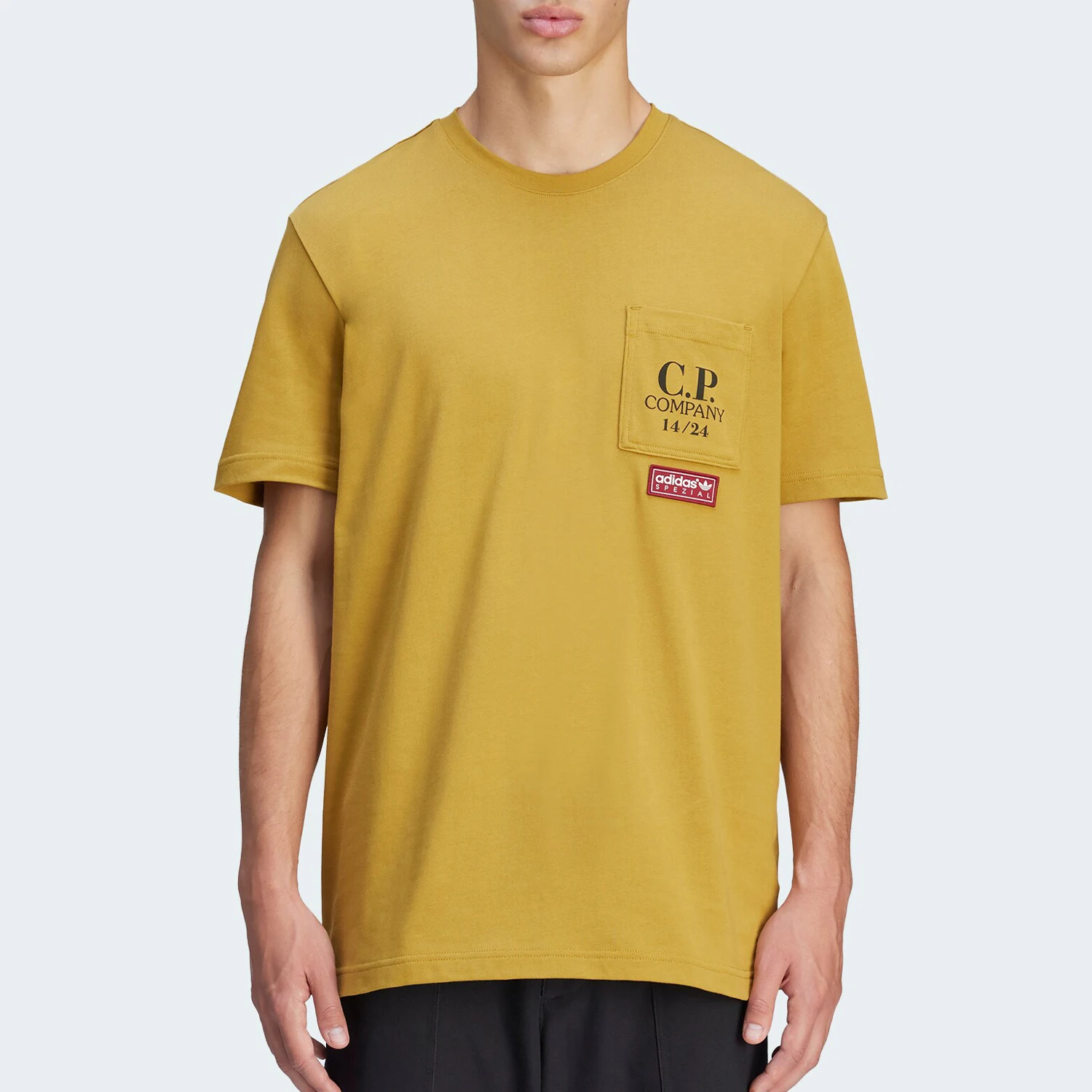 

Официальный аутентичный мужской дышащий повседневный свободный рукав Adidas с коротким рукавом JE8670