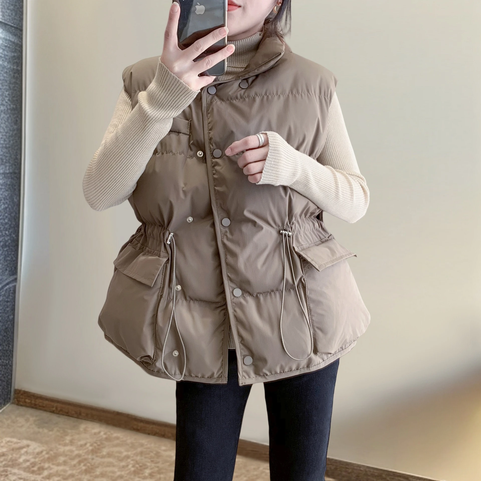 

Autumn/Winter 2025 Sleeveless Casual Hooded Women's Down Cotton Vest Coat Short Loose Korean Version Female Tank Top Jacket