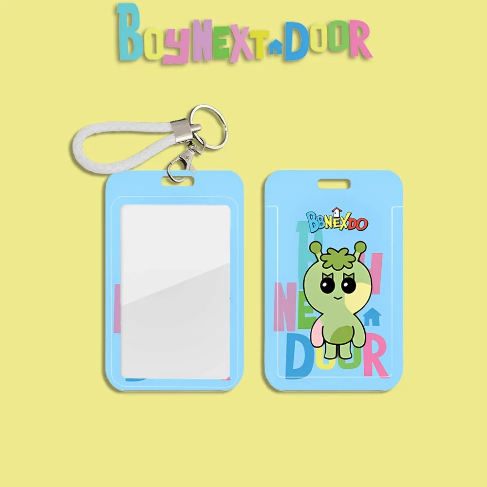 Kpop BOYNEXTDOOR soporte para sesión fotográfica llavero álbum peligroso 19 99 llavero SUNGHO RIWOO JaeHyun LeeHan TaeSan YUNHE LEEHAN Merch