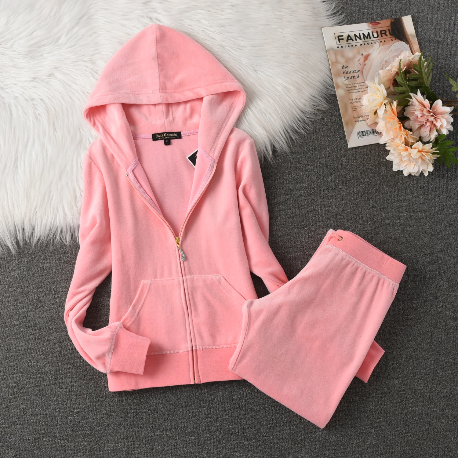 2025 New Autumn and Winter Women\'s Warm Suit Solid Color Hooded Sweatshirt + Casual Trousers 2pc Juicy Velvet Sports Suit