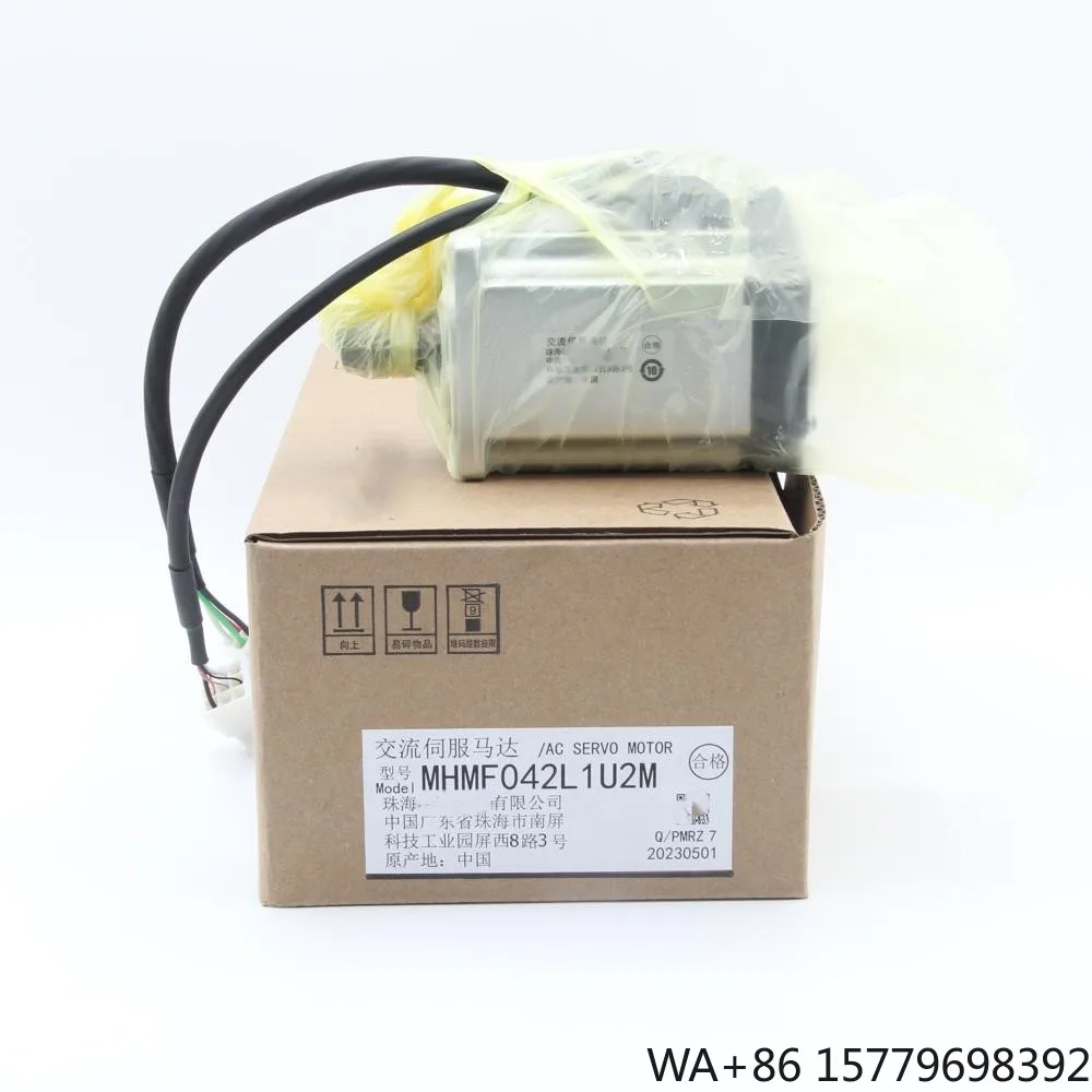 New Original 400W AC Servo Motor MHMF042L1U2M Mhmf042l1u2m Stock in Warehouse