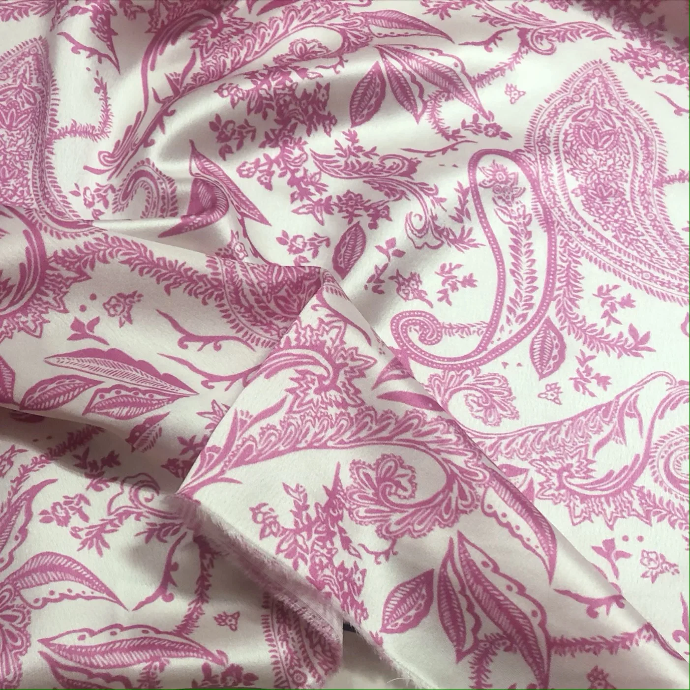 

Spring Autumn Heavyweight Pink Triacetate Satin Fabric Draped Smooth High-End Dress Wide Leg Pants Fashion Material