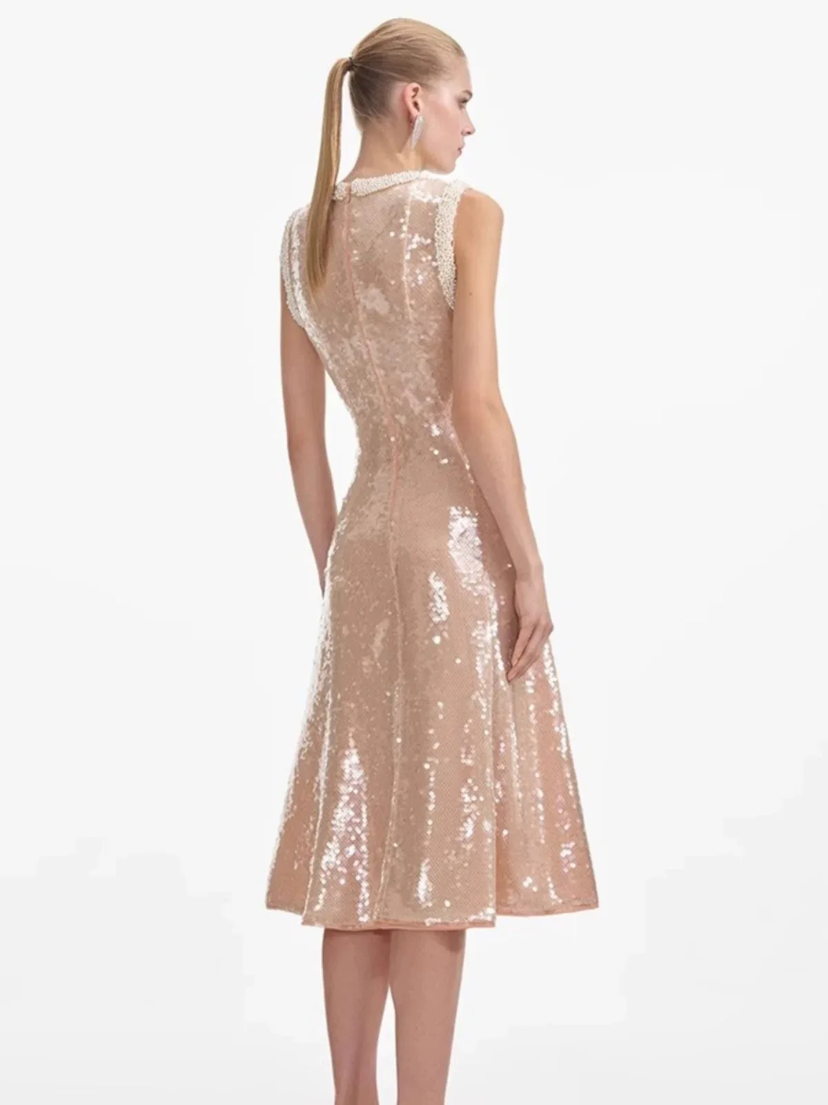 Cute and sweet party, festival, high-end women's clothing, 2025 early spring, luxurious and exquisite new style, light golden pe