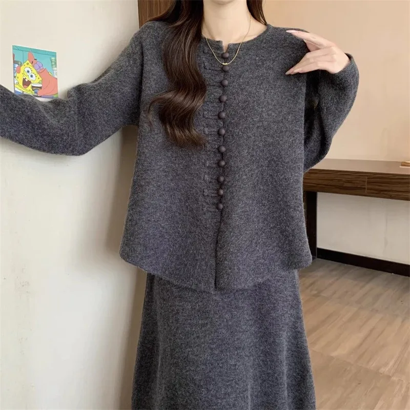 

Korean Style Solid Color Design Casual Lazy Style Knitted Sweater Women'S Round Neck Cardigan + Loose Long Skirt Set