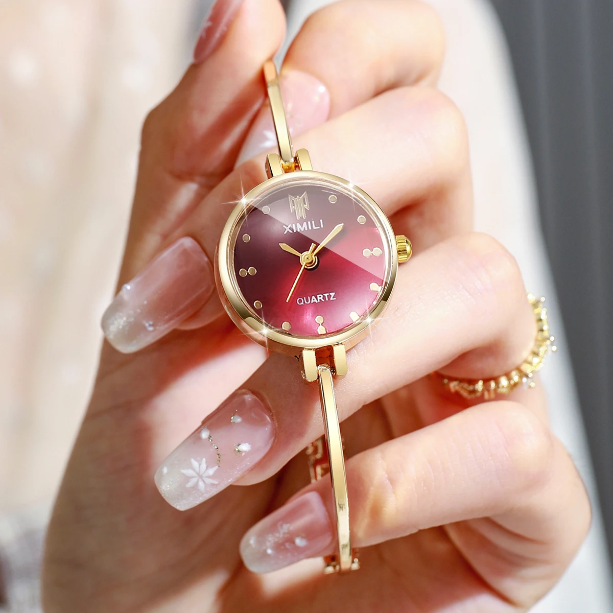 Bracelet élégant pour femmes, - Fashion Women Watch avis et prix