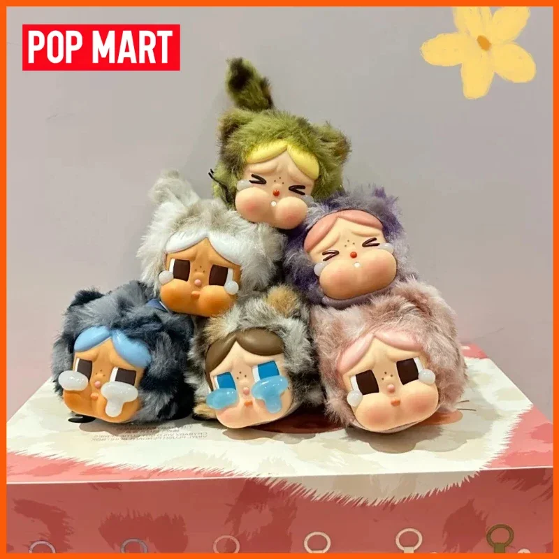 POPMART Crybaby البرية ولكن كتي سلسلة الفينيل قلادة صندوق أعمى اللعب Kawaii أنيمي عمل الشكل Caixa Caja صندوق غامض الدمى