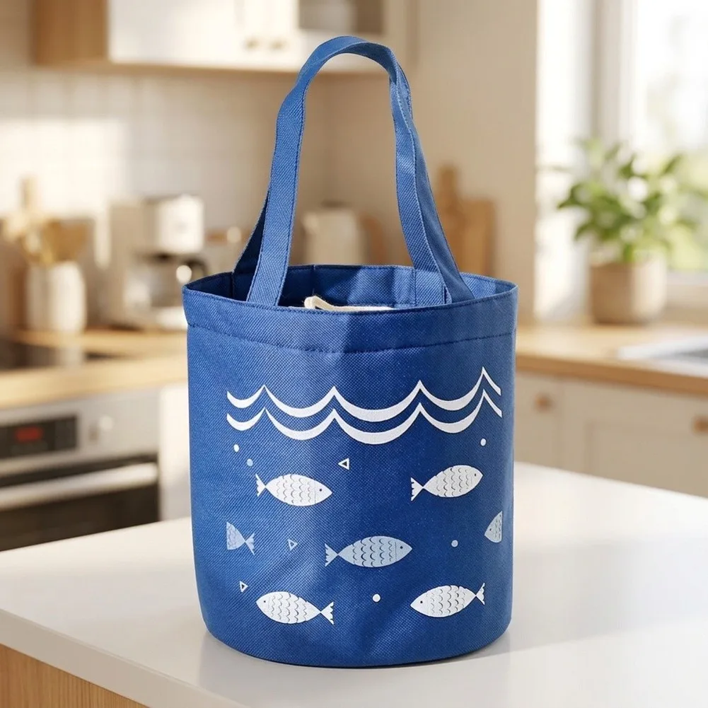 Insulated Lunch with Robust Outer Fabric and Reflective Foil Interior to Maintain Food Temperature During Travel