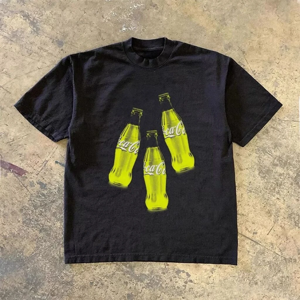 

2026 New Fashion Fun Drink Unicorn Graphic Print Premium Men's Short Sleeve Crew Neck Comfortable Loose Tee