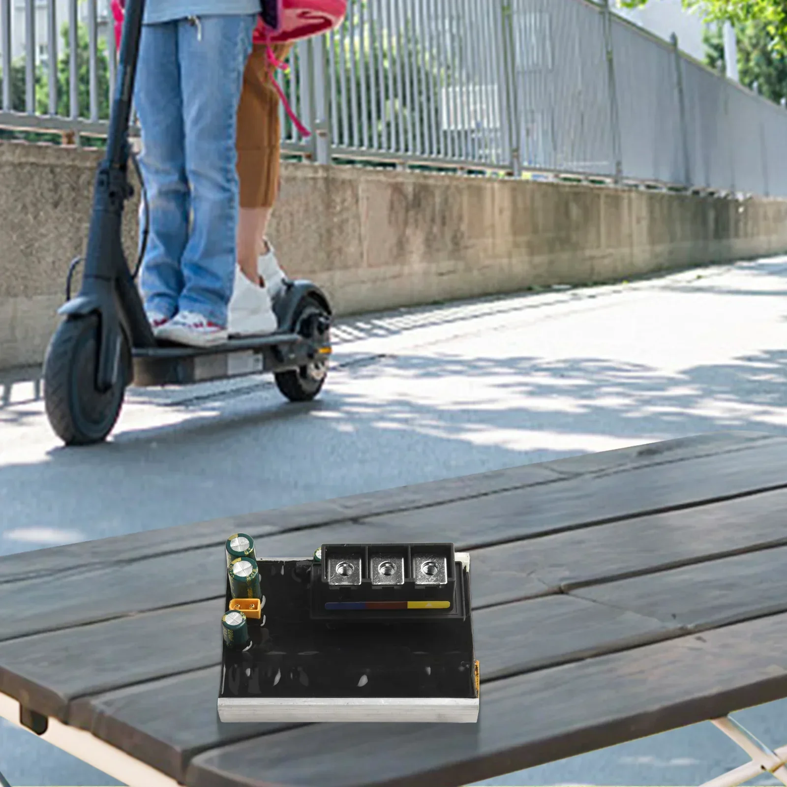 

Сменный контроллер Контроллер электрического скутера Простая установка Высокая совместимость Длительное использование Износостойкий материал