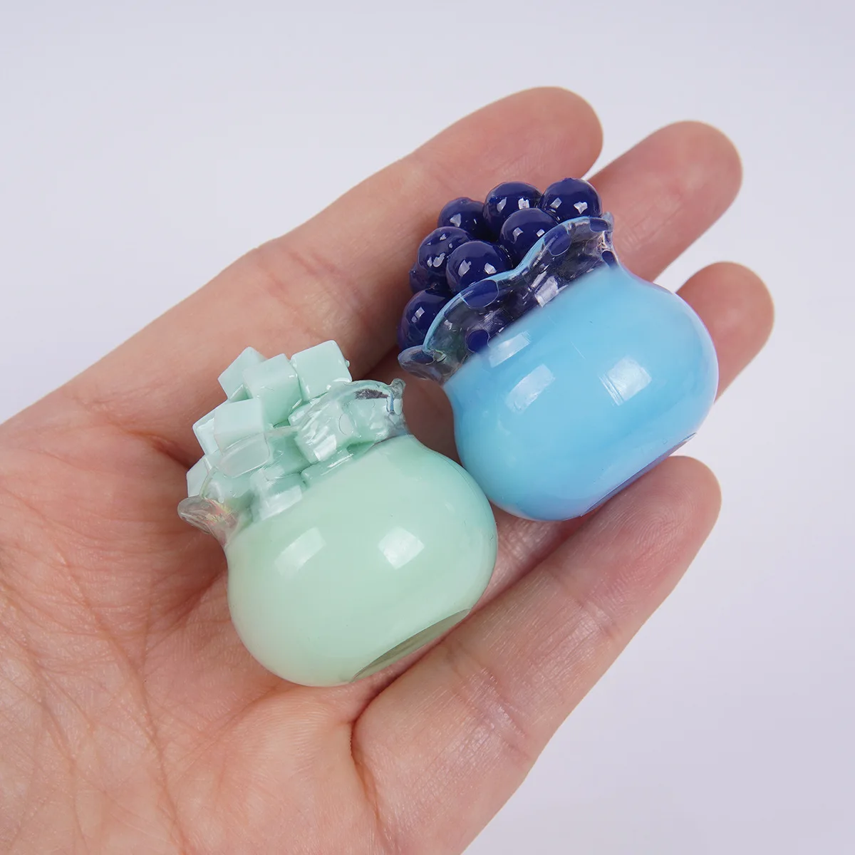 

Artificial Fruit Yogurt Cup Ice Cream Cake Fish Tank Simulation Dessert Pendant Fake Food Kitchen Scene Home Decor Decoration