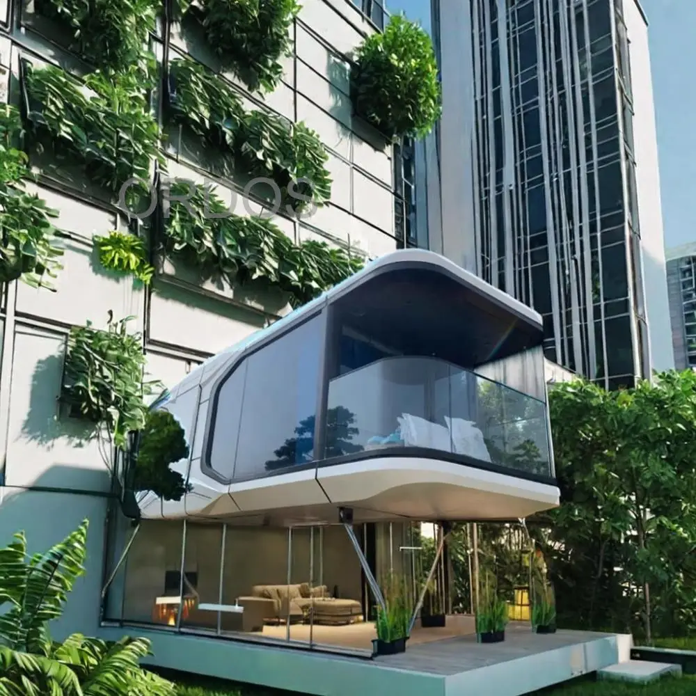 High Quality Luxury Tiny Casas Prefabricated Steel Space Capsule Modern Industrial Mobile House Villa Hotel Outdoor Cheap Mobile