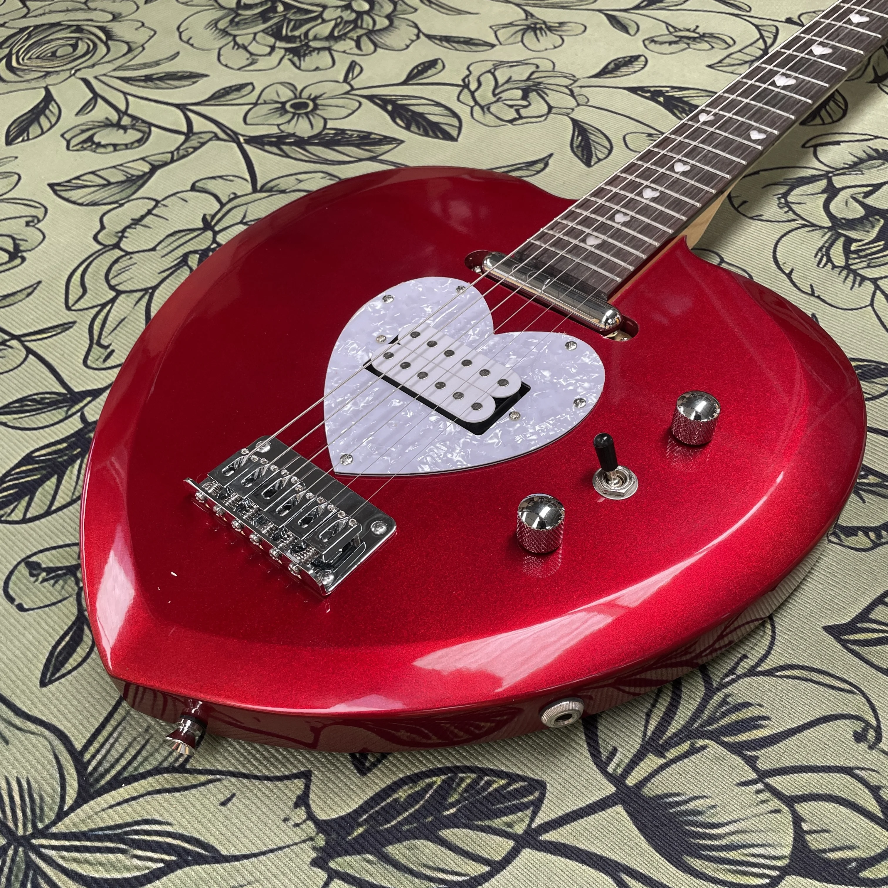 Guitare électrique rouge en fo - Electric Guitar Beginner avis et prix
