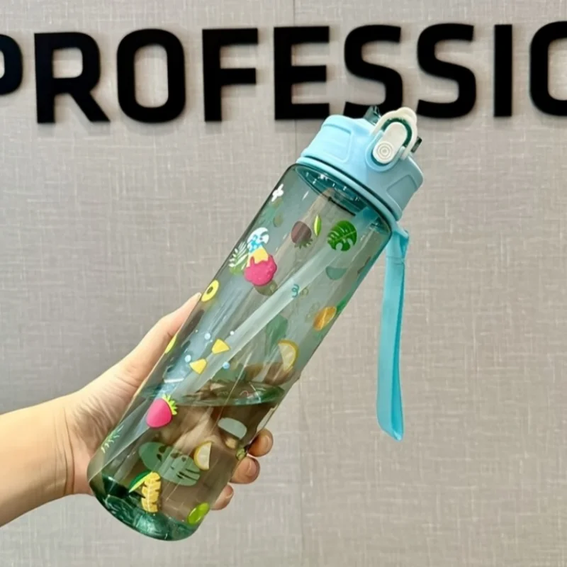 

750ML Kids Water Sippy Cup Creative Cartoon Cup with Straws Leakproof Water Bottle Outdoor Portable Children's Plastic Water Cup