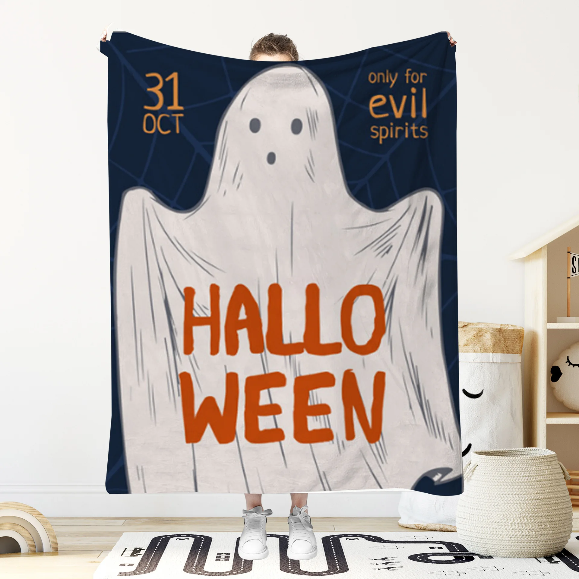 1pc Halloween Flannel Throw Blanket Spooky Ghost Pumpkin Skull Print Soft Warm Cozy Plush Cover Sofa Bed Home Decor Holiday Gift