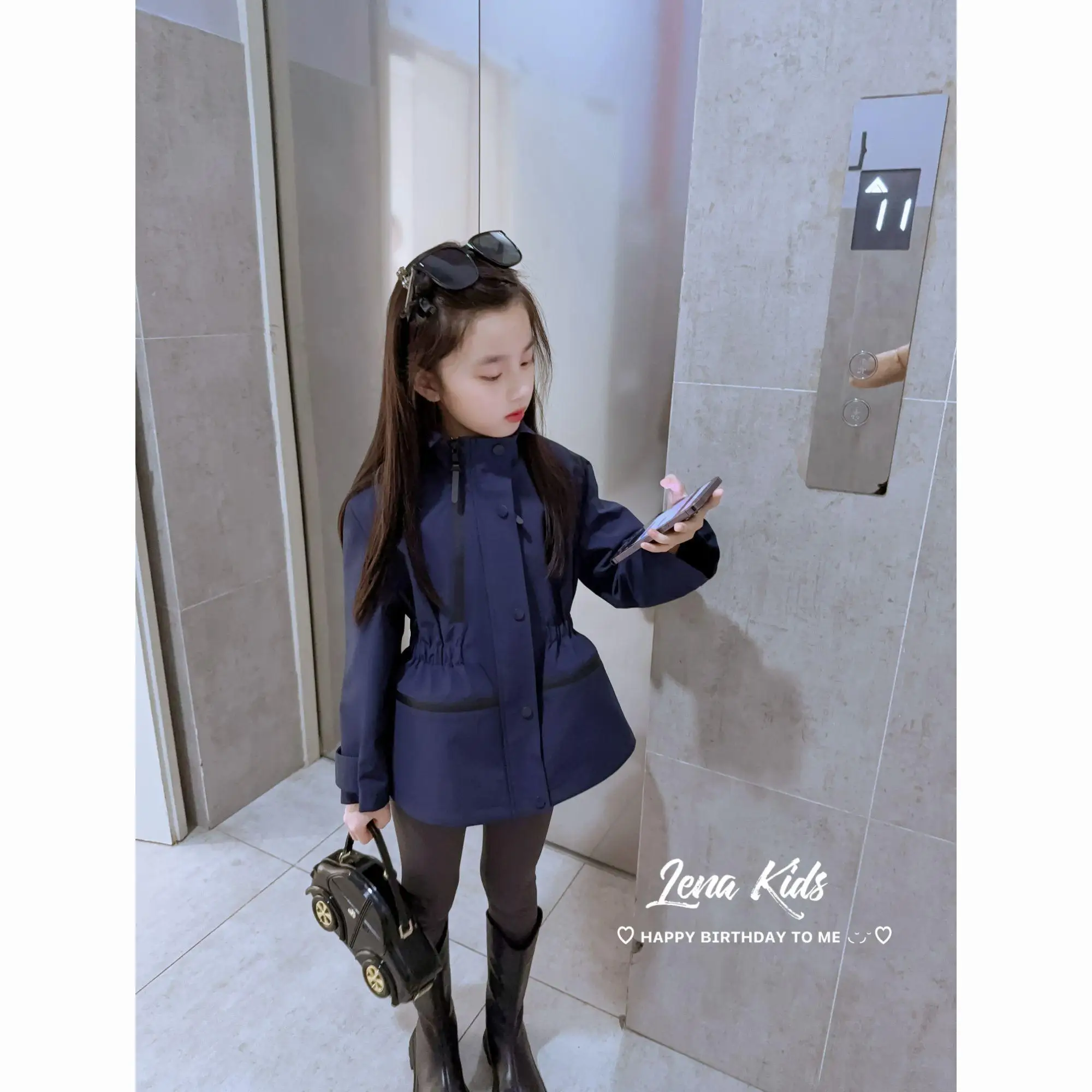 Children's clothing girls' outerwear 2026 new model same style, girls' pretty wide three in one assault suit