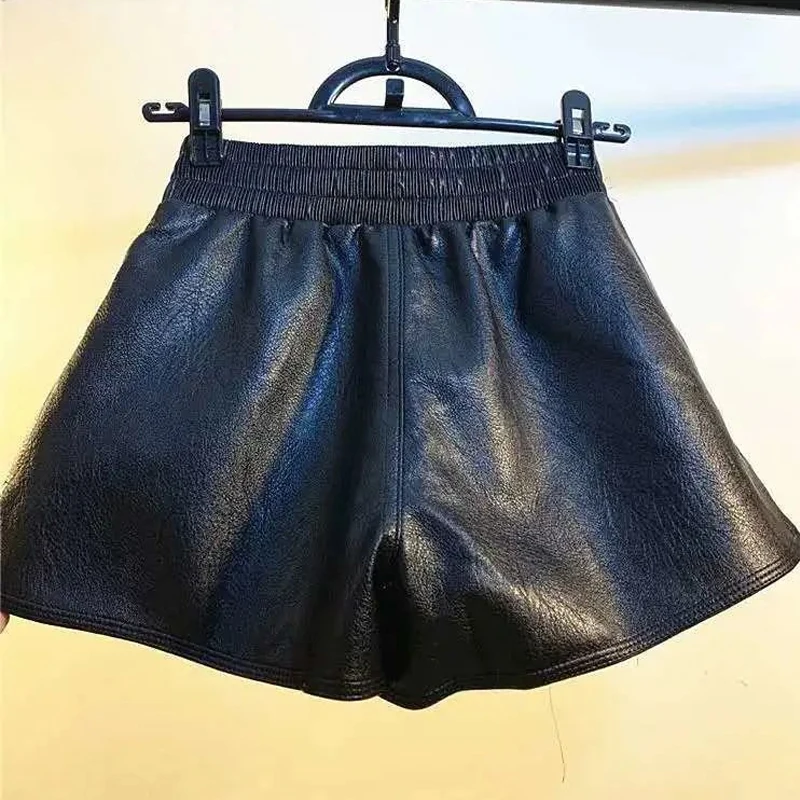 Spring Autumn New Elastic Waist Loose Leather Shorts Solid Color All-match Zipper Wide Leg Pants Fashion Vintage Women Clothing