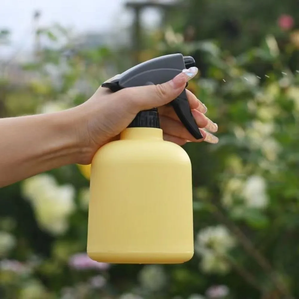 

Leakproof Hand Pressure Sprayer Hand Operated 600ml Plant Spray Bottle Plastic Thickened Bottle Bottom Plant Mister Balcony