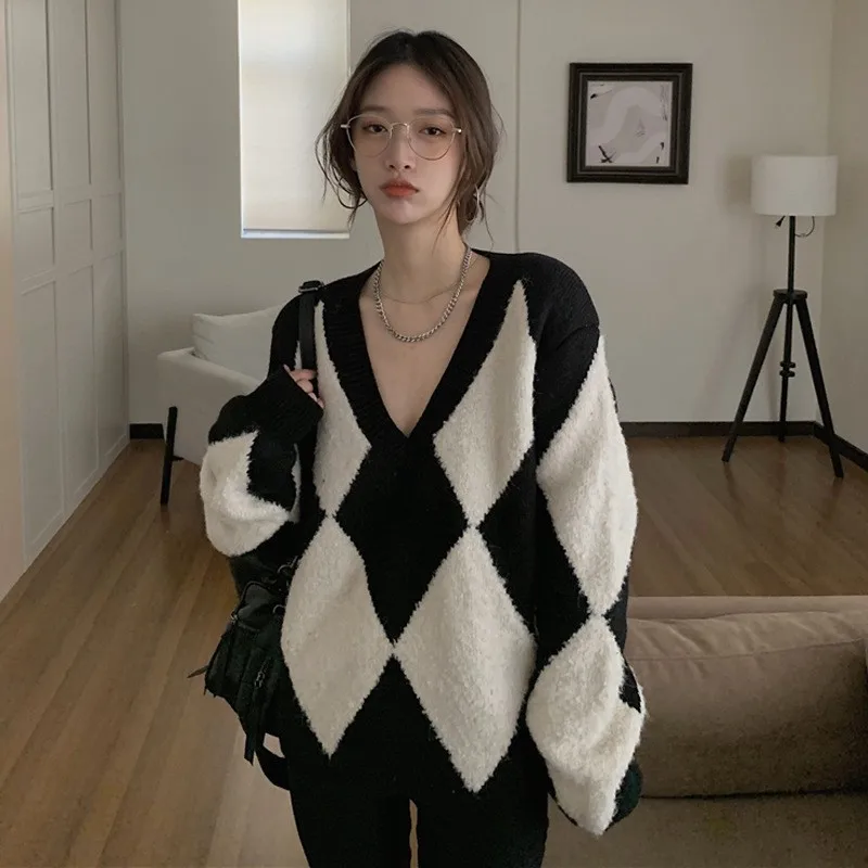 

Spring and Autumn New Sweater Knitted Cashmere Sweater Female V-neck Cardigan Over Sweater Loose Coat Color Block Cardigans XK73