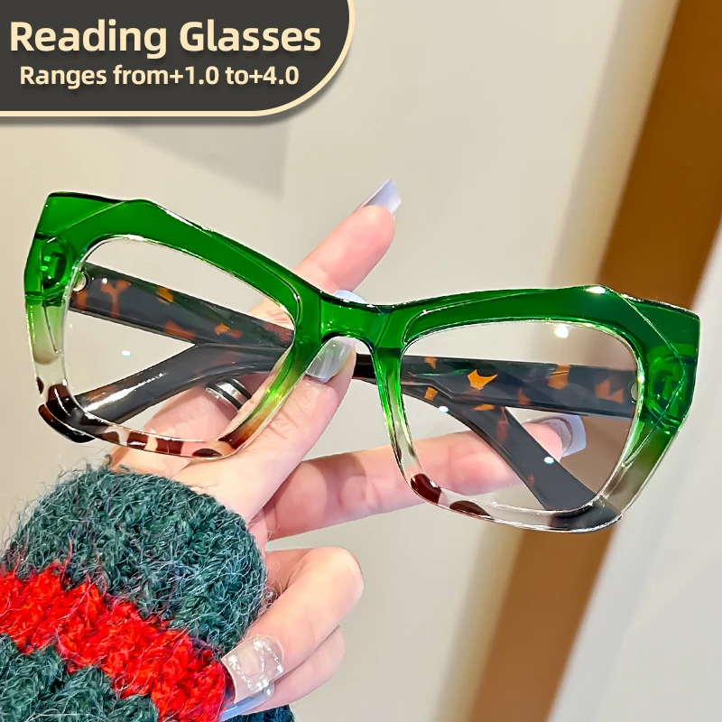 نظارات قراءة Oyalie ذات ألوان مميزة تؤدي نمط الإكسسوارات الموضة مع مجموعات الألوان التي تجذب الاهتمام وكسر الدهان التقليدية، وتغطي نطاقات الوصفات الطبية من +1.00 إلى +4.00 درجة