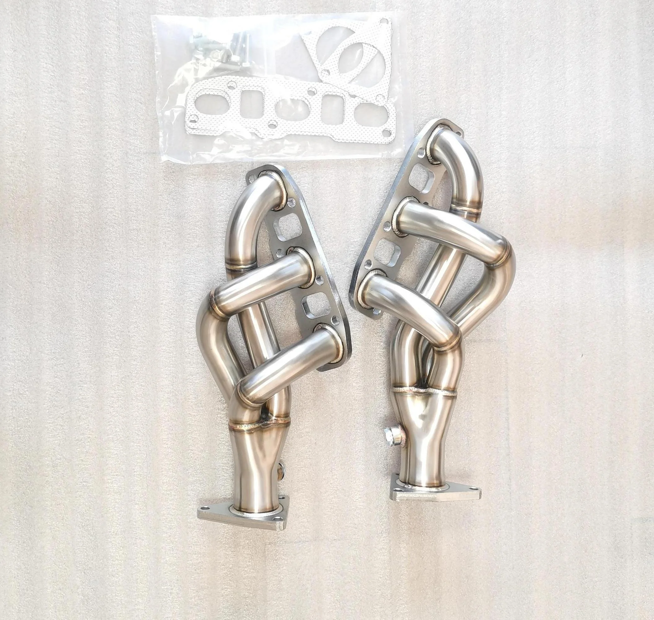 عادم رأس من الفولاذ المقاوم للصدأ يناسب N issan 370Z 09-13 إنفينيتي G37 08-13