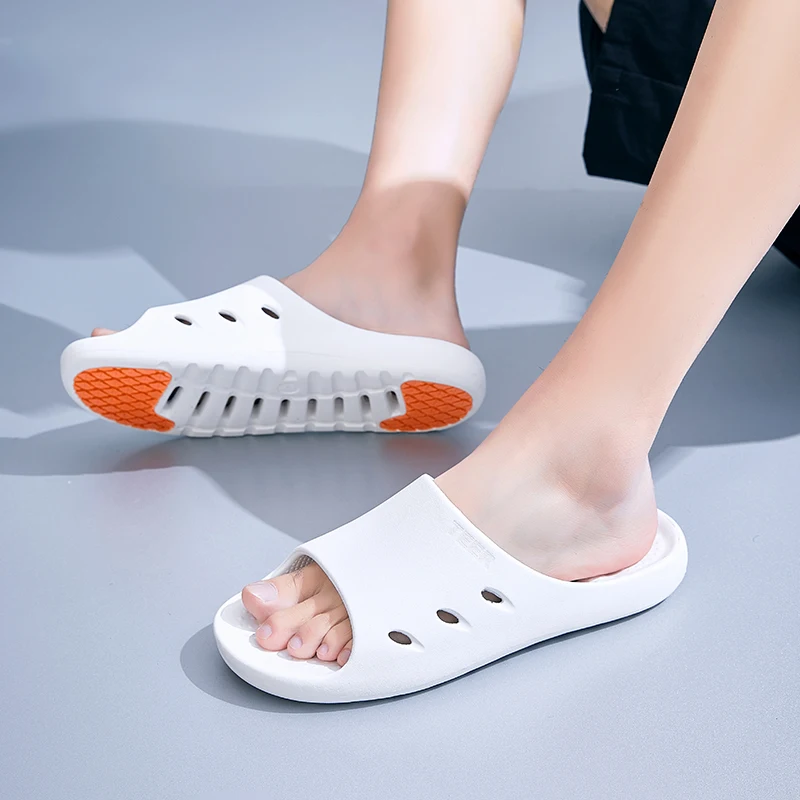 

Пара летних мужских новых тапочек для пар, мужчин и женщин, износостойкая, нескользящая, удобная спортивная пляжная обувь, мужская обувь на толстой мягкой подошве для верхнего ношения