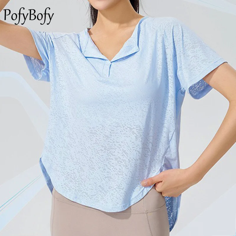 

PofyBofy Split Neckline Jacquard Fabric Curve Hem Lightweight Breathable Short Sleeve Shirt Yoga Fitness Pilates Daily Women Top