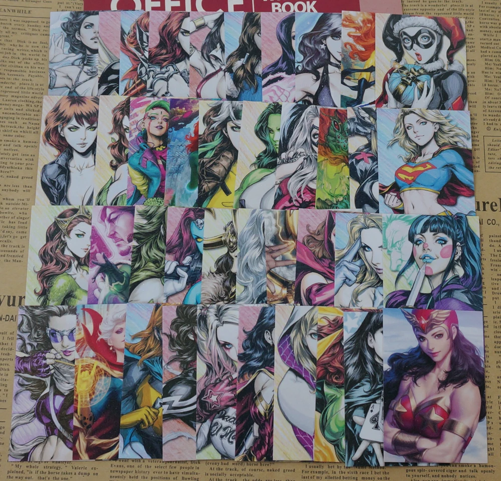 40pcs/set Classic Comic Heroines Paper Cards MCU DCU Powerful Female Superhero Anti-Scratches Portrait Fans Collection Card