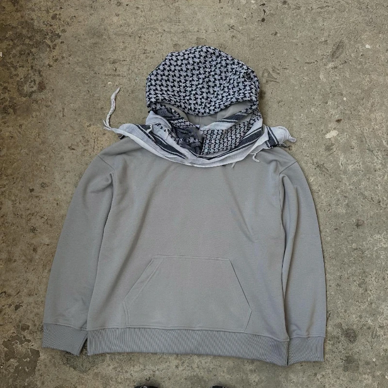 

Autumn and winter new American street outdoor dark Gothic cool boy pullover sweater design sense scarf hooded pullover sweater